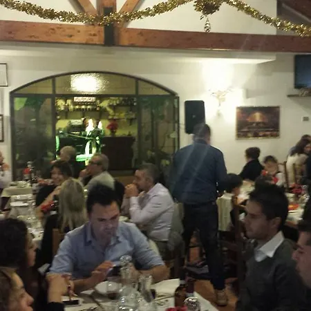 Farma Le Due Cascine San Marzano Oliveto