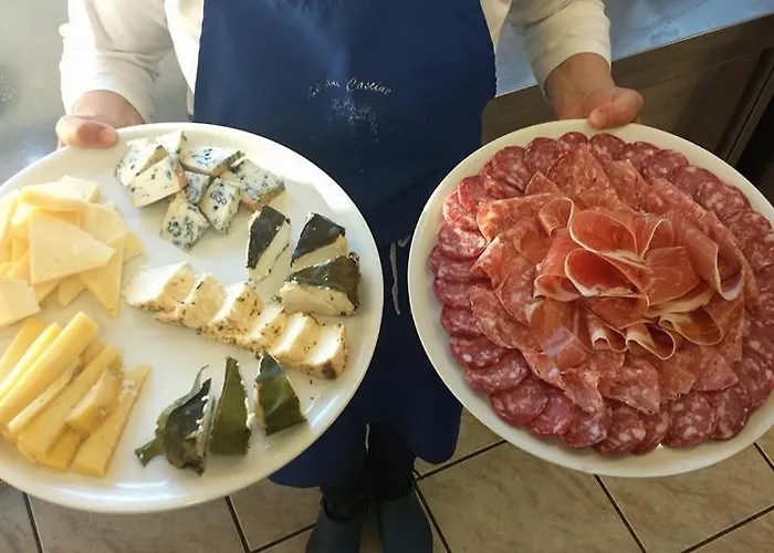 Agriturismo Le Due Cascine *